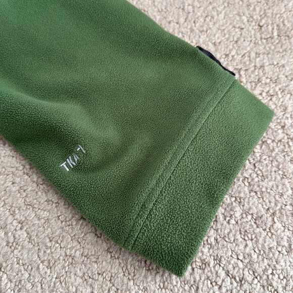 Green North Face Fill Zip Fleece - Picture 4 of 6